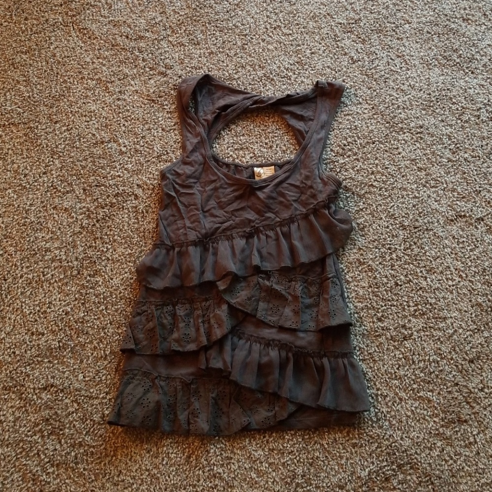 Brown tank
